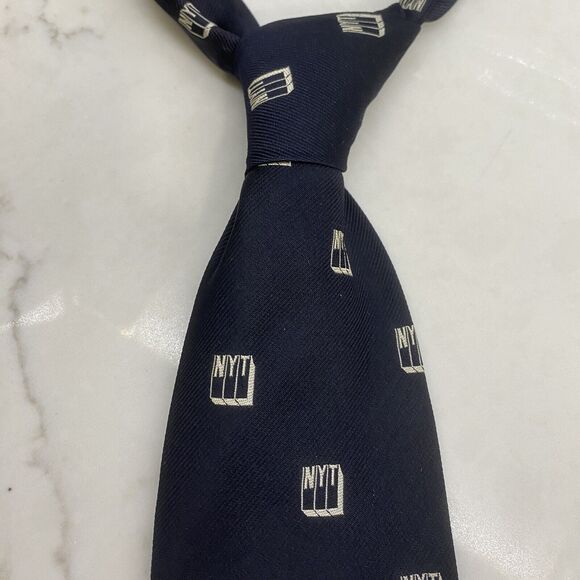 New York Advertising NYT logo NECKTIE NECK Silk TIE VINTAGE G S Harvale - Picture 1 of 8